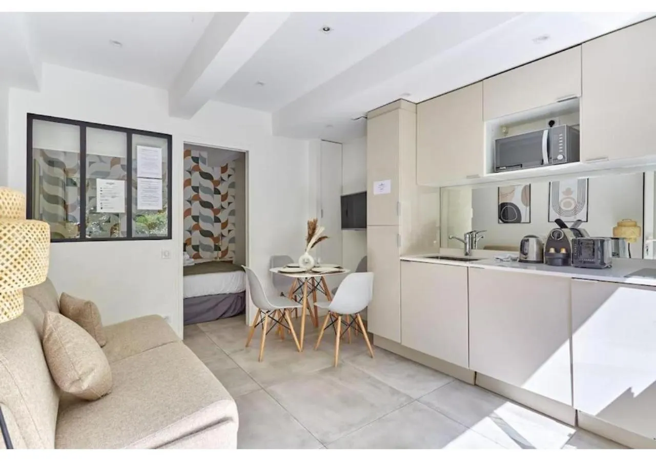 Le Marais Place Des Vosges By Prestige باريس